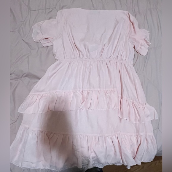 Forever 21 Light pink dress. No original tag but never worn. - Picture 4 of 5
